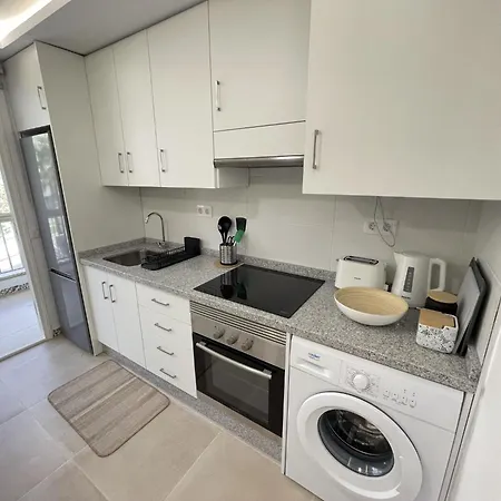 10. Beautiful Esmeralda With A/c Апартаменты