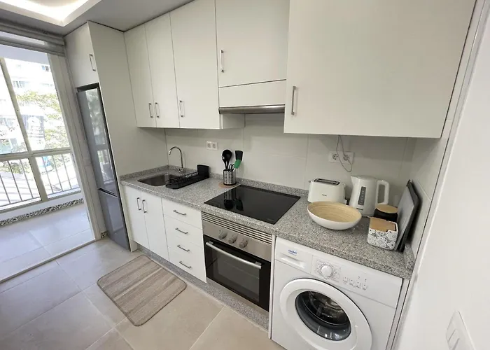 10. Beautiful Esmeralda With A/c Апартаменты