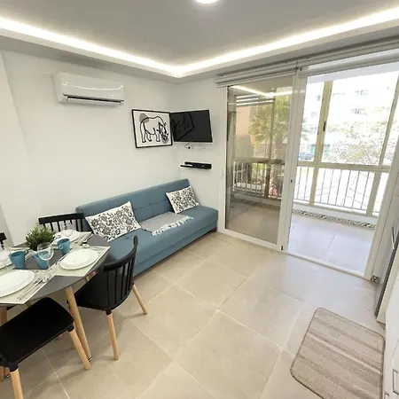 10. Beautiful Esmeralda With A/c