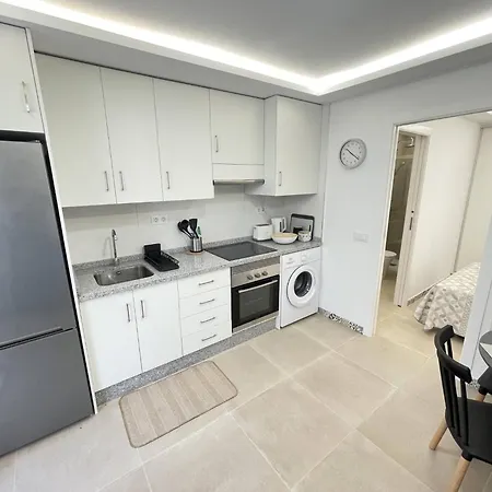 Appartamento 10. Beautiful Esmeralda With A/c Costa Adeje (Tenerife)